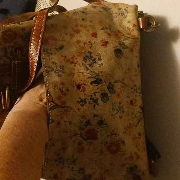 Backpack - Picture 5 of 10